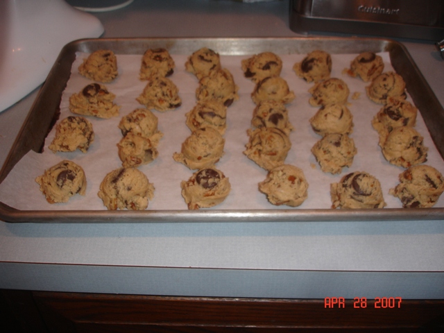 Freezing cookies_sm.jpg