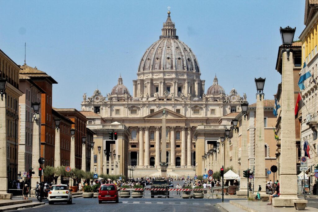 saint peter's square, rome, vatican-7350292.jpg